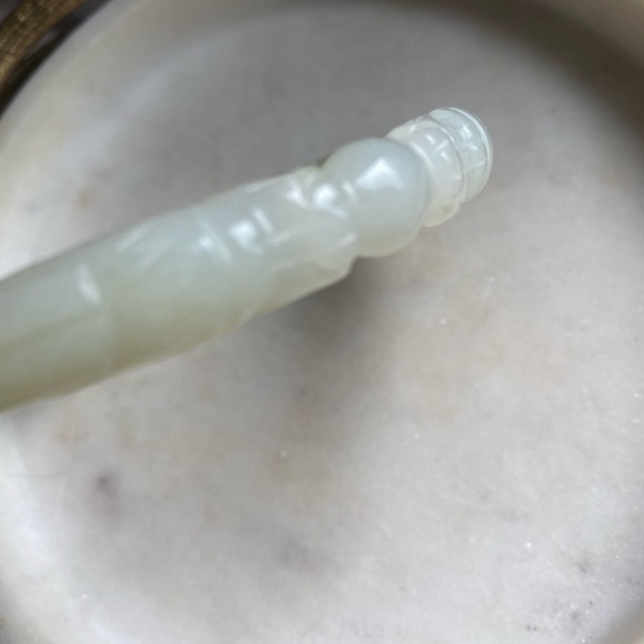 GENUINE carved jade bracelet - Picture 9 of 15